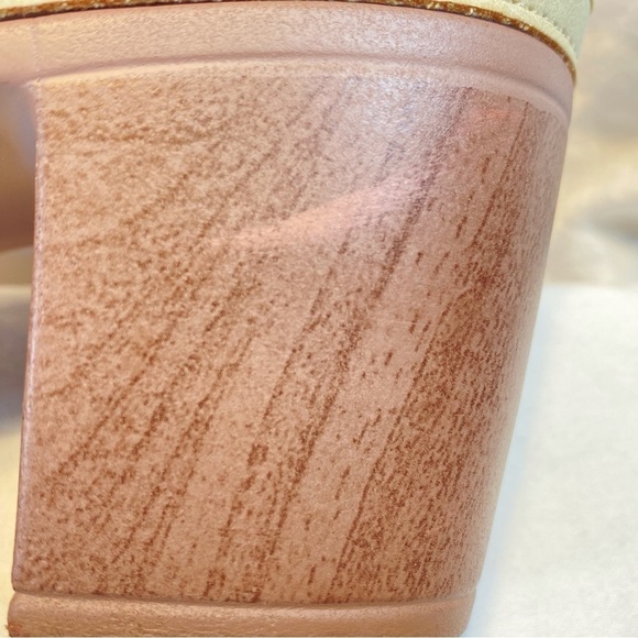 6 for$20♥️Siketu sz 40. Beautiful and in EUC. Arch support pads included - Picture 4 of 13